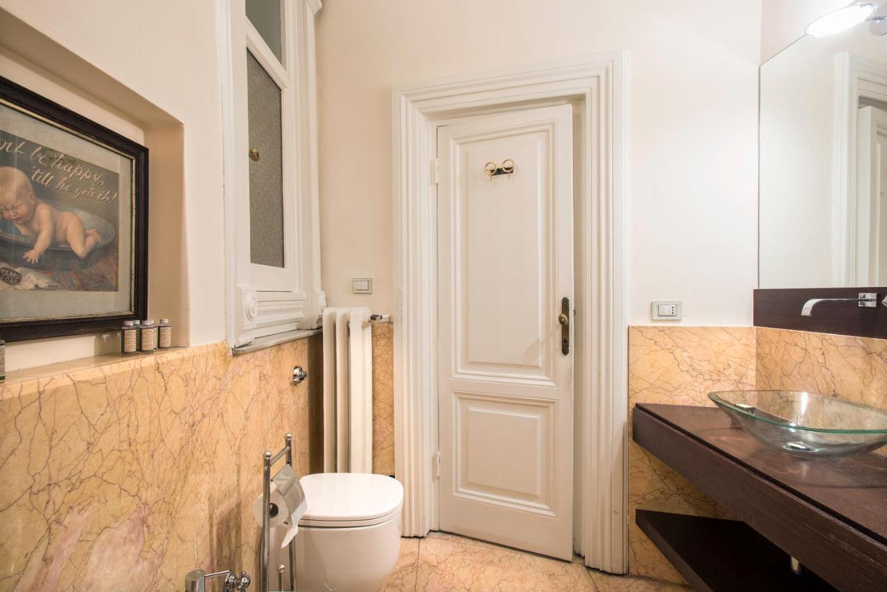 Flat Two Apartment Рим Екстериор снимка